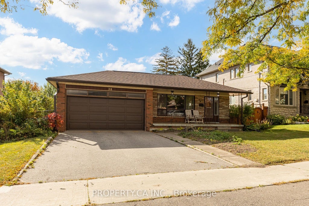 Photo of 28 Blue Springs Road, Toronto, ON M6L 2T3 (MLS # W14030752)