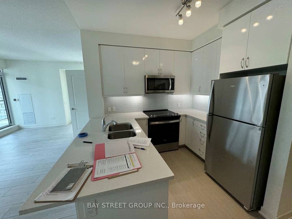 Photo of 4955 Yonge Street #1006, Toronto, ON M2N 0L8 (MLS # C13758058)