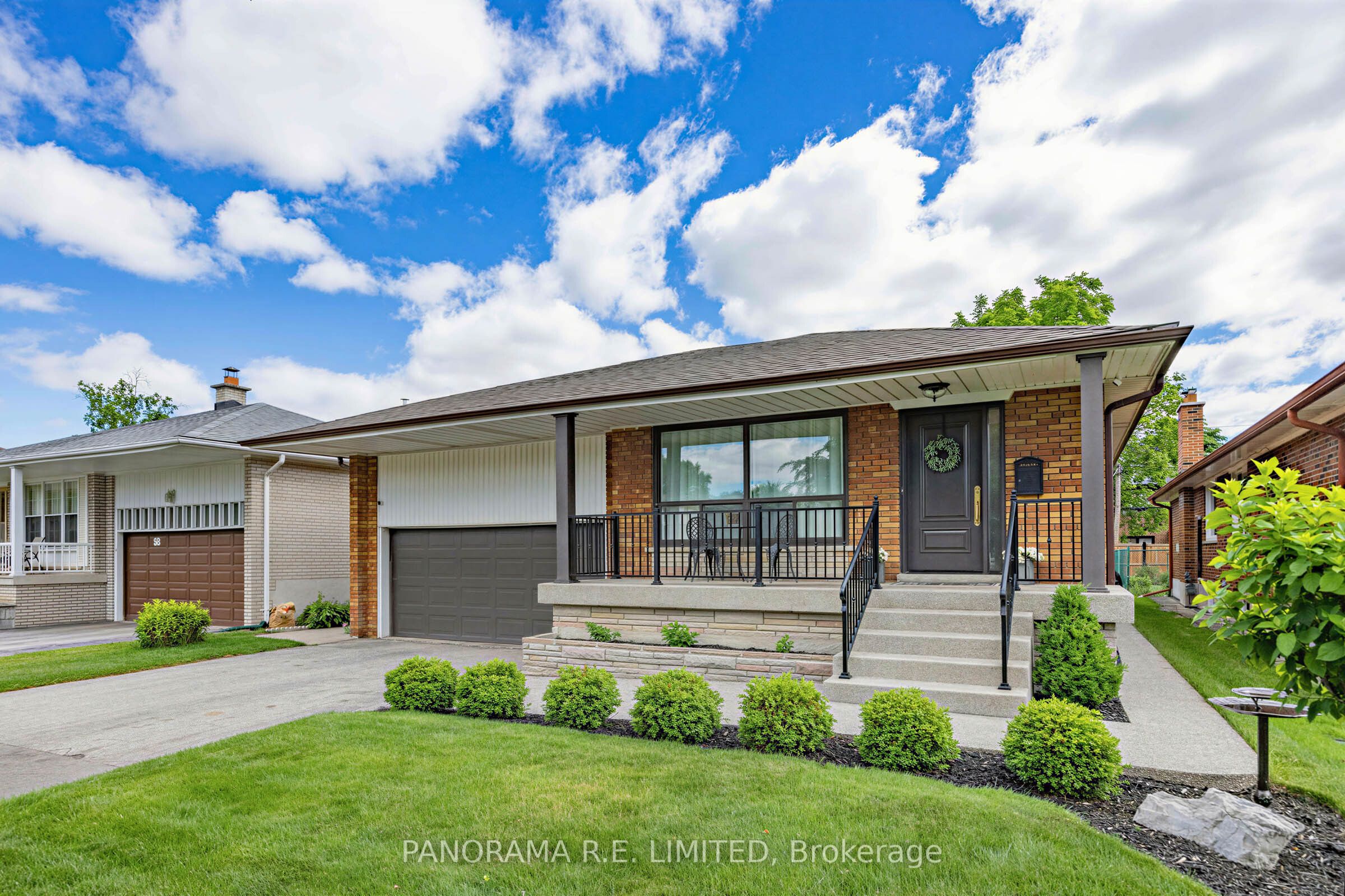 60 Norgrove Crescent