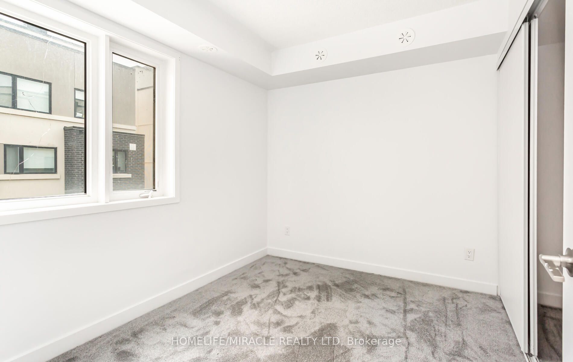 1137 Cooke Boulevard 203