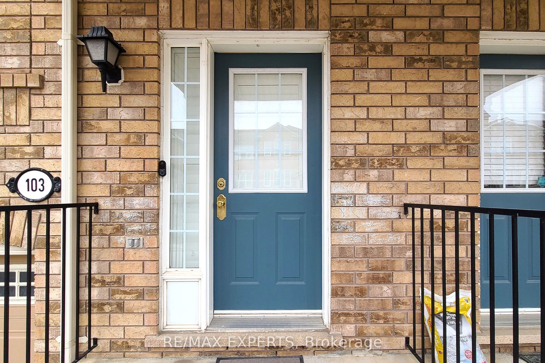 5980 Whitehorn Avenue 103