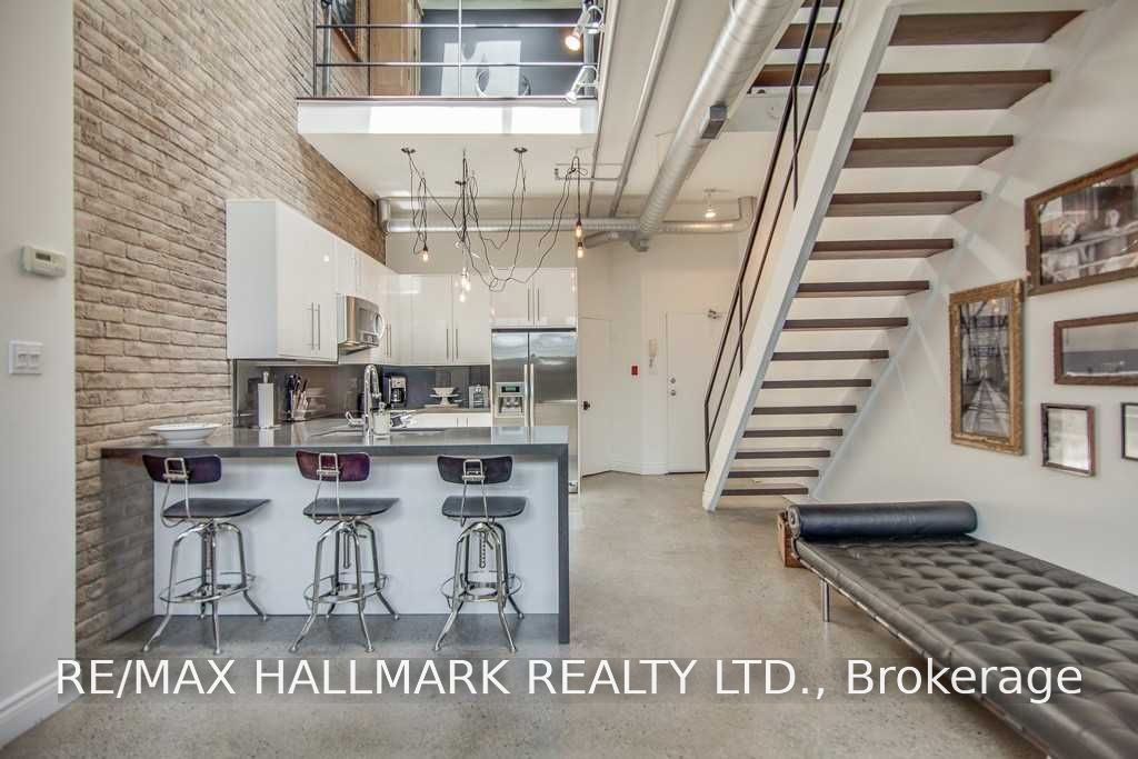 6 Bartlett Avenue 7