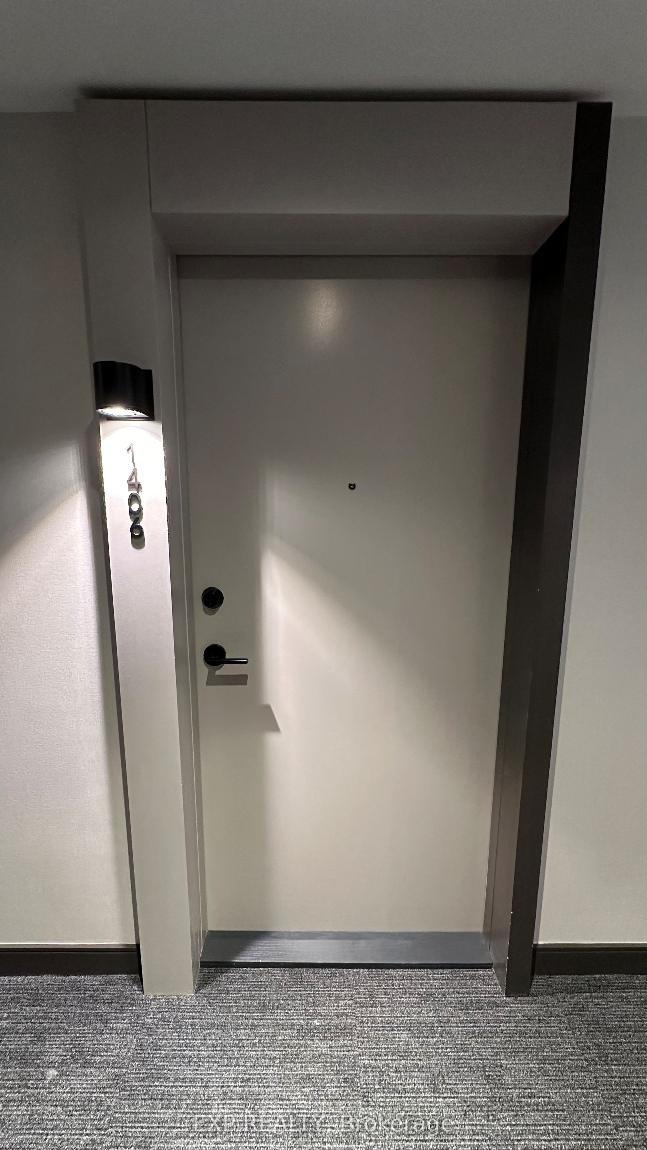 8020 Derry Road N/A 1406