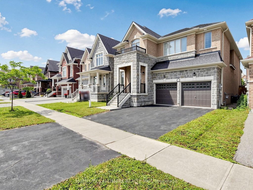 Photo of 2046 Webster Boulevard, Innisfil, ON L9S 0K8 (MLS # N13509850)
