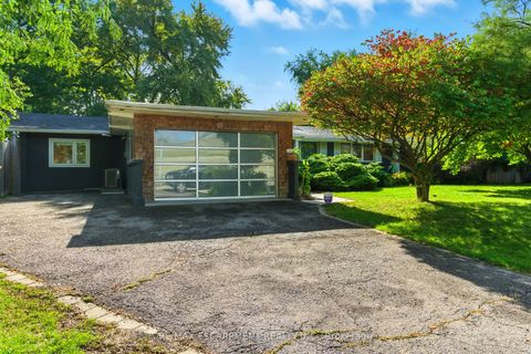 230 South Service Road Mississauga ON L5G 2S1