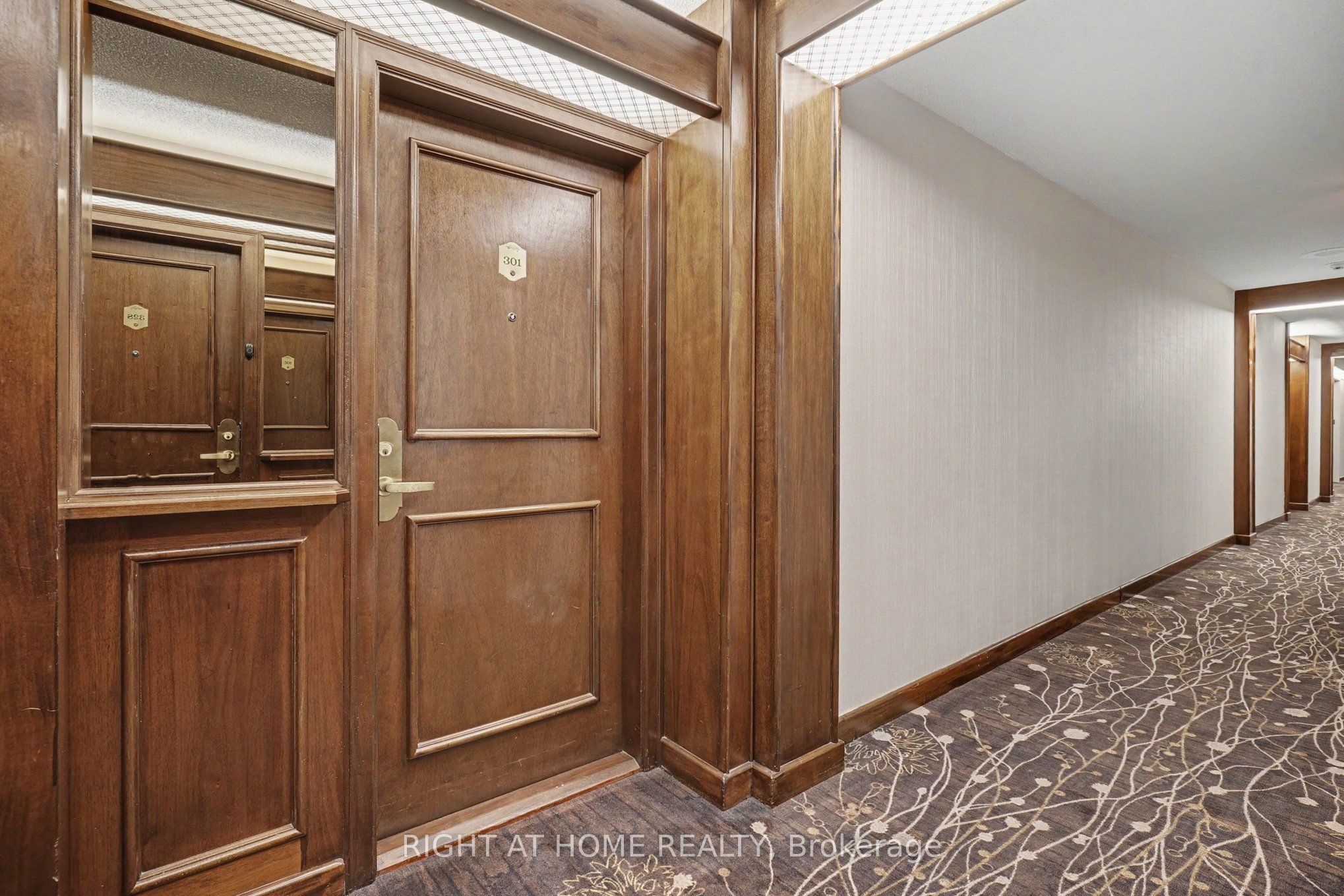 1200 Don Mills Road 301