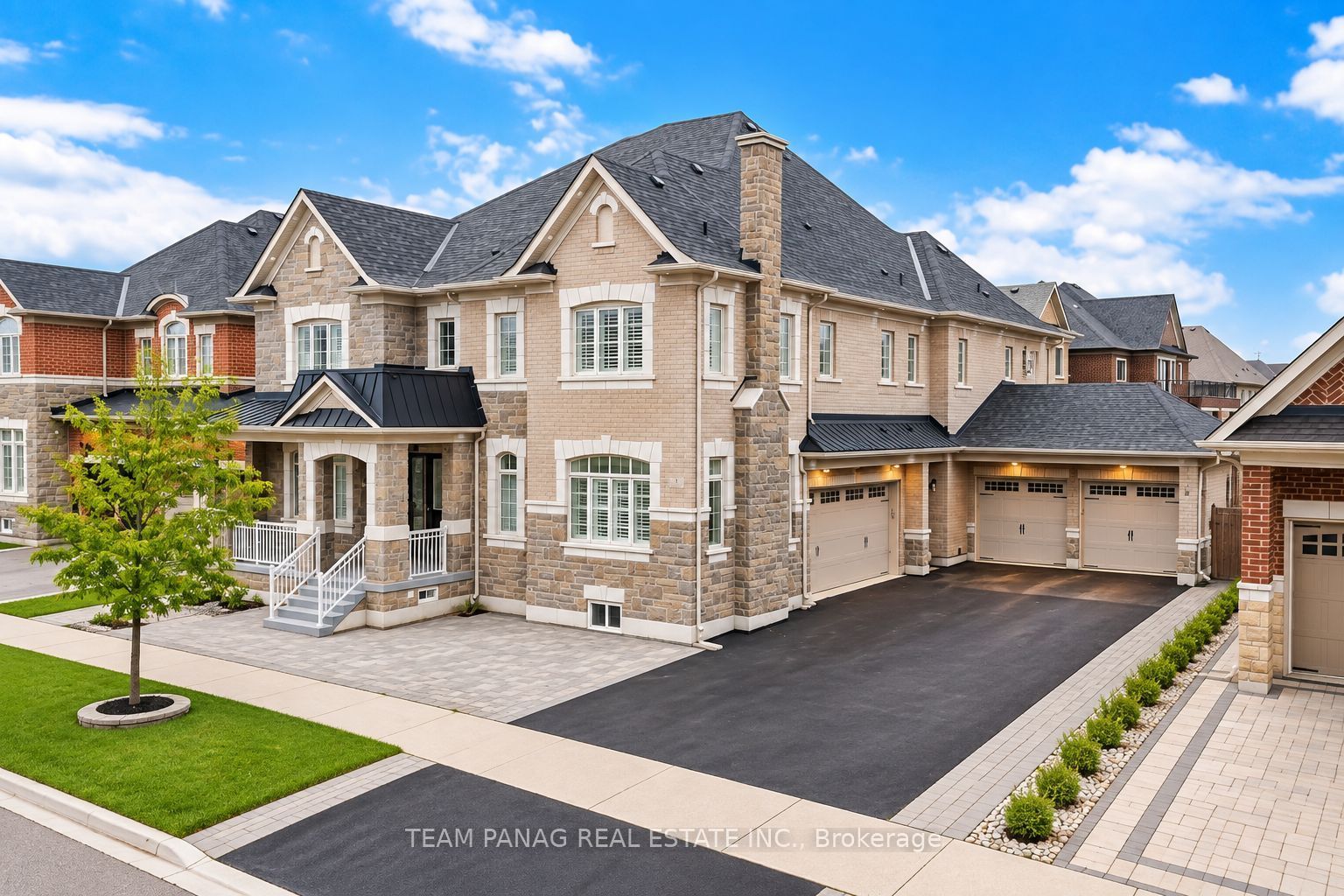 7 Balloon Crescent