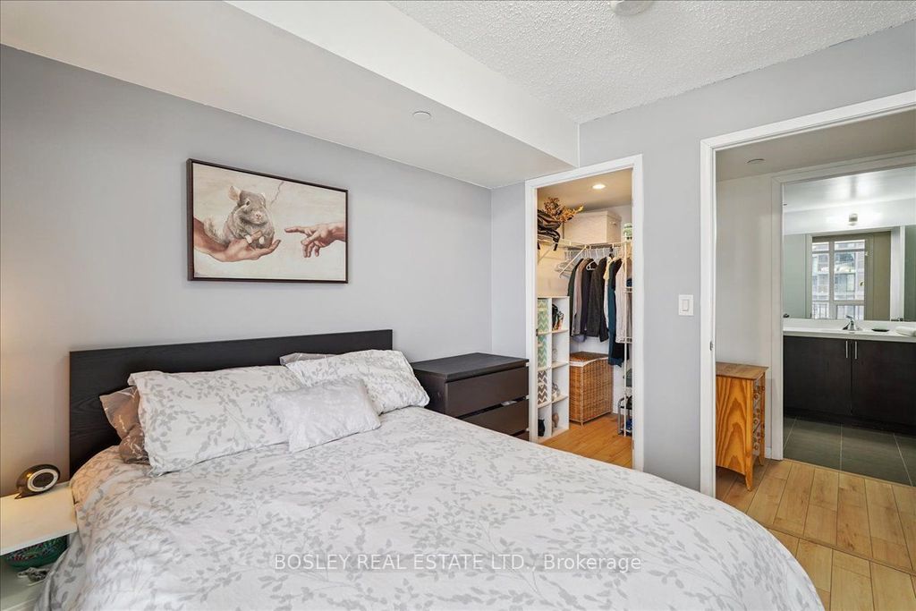 Photo of 800 Lawrence Avenue W #1419, Toronto, ON M6A 0B1 (MLS # W12792862)