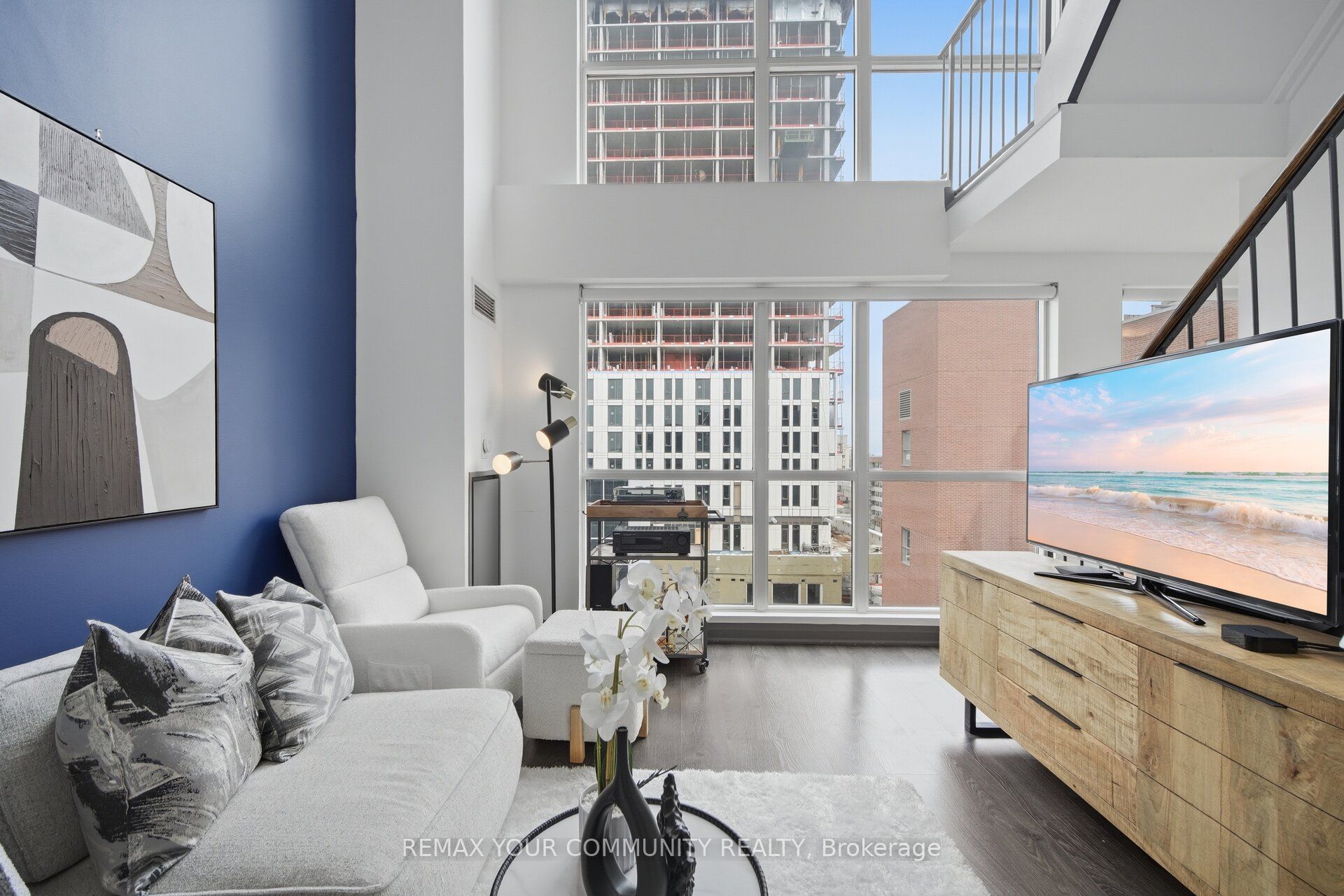 18 Merton Street PH1114