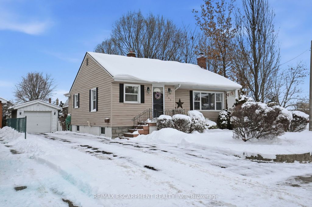 Photo of 363 Limeridge Road E, Hamilton, ON L9A 2S8 (MLS # X12714010)