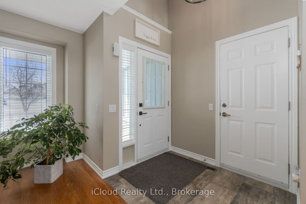 Photo of 869 Greenwood Crescent N, Shelburne, ON L9V 3C2 (MLS # X12832226)