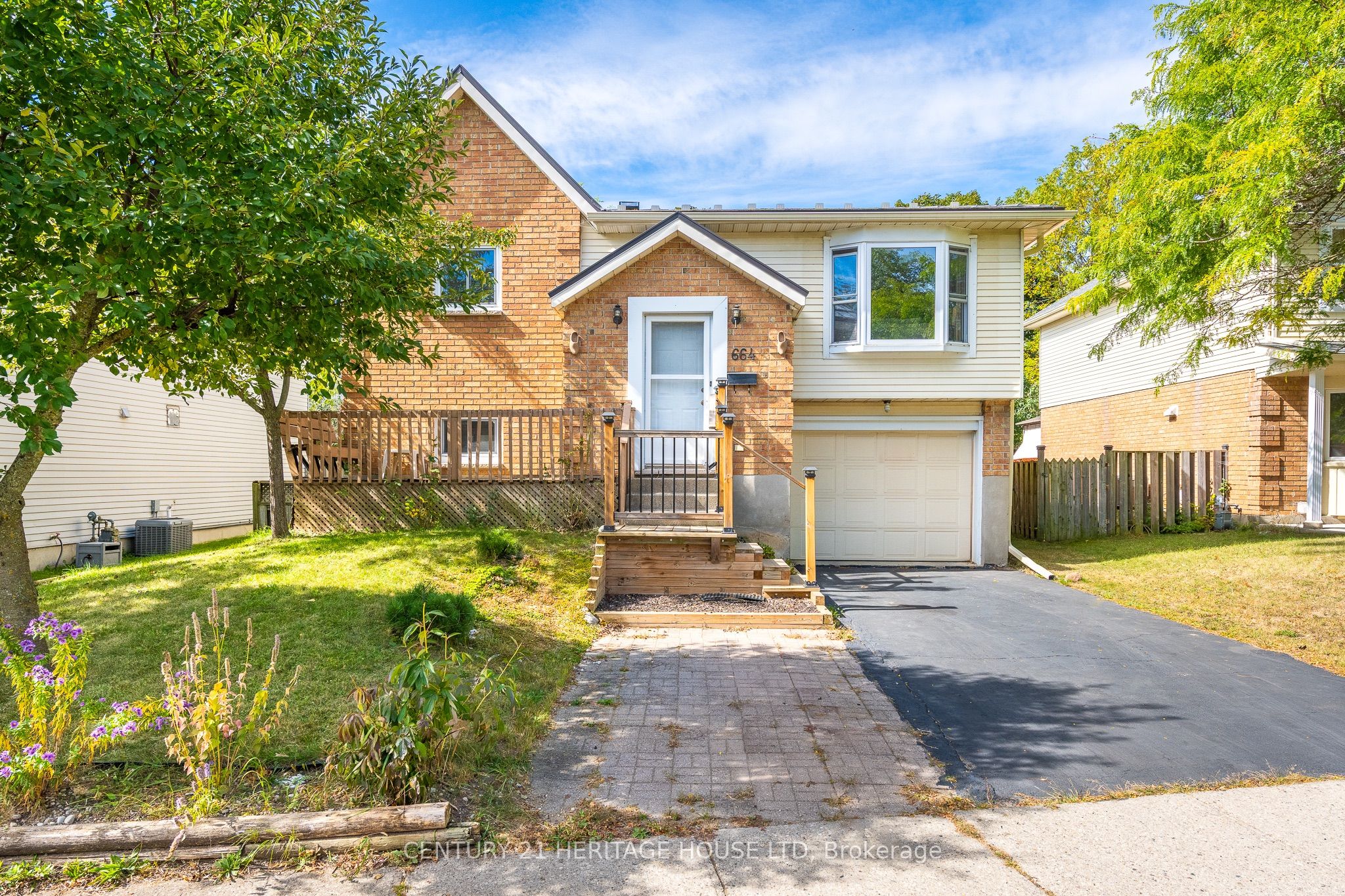 664 Hillview Road