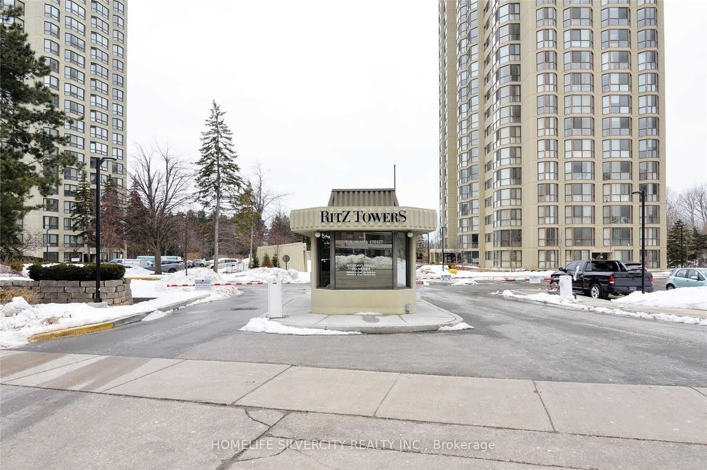 Photo of 8 Lisa Street #1804, Brampton, ON L6T 4S6 (MLS # W13146878)