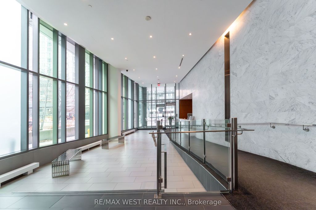 Photo of 170 Fort York Boulevard #2605, Toronto, ON M5V 0E6 (MLS # C12602880)