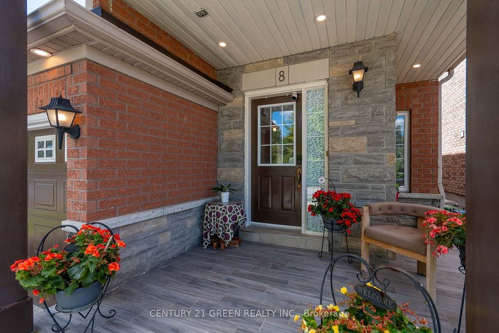 Photo of 8 Lampman Drive, Toronto, ON M1E 5L1 (MLS # E12986252)