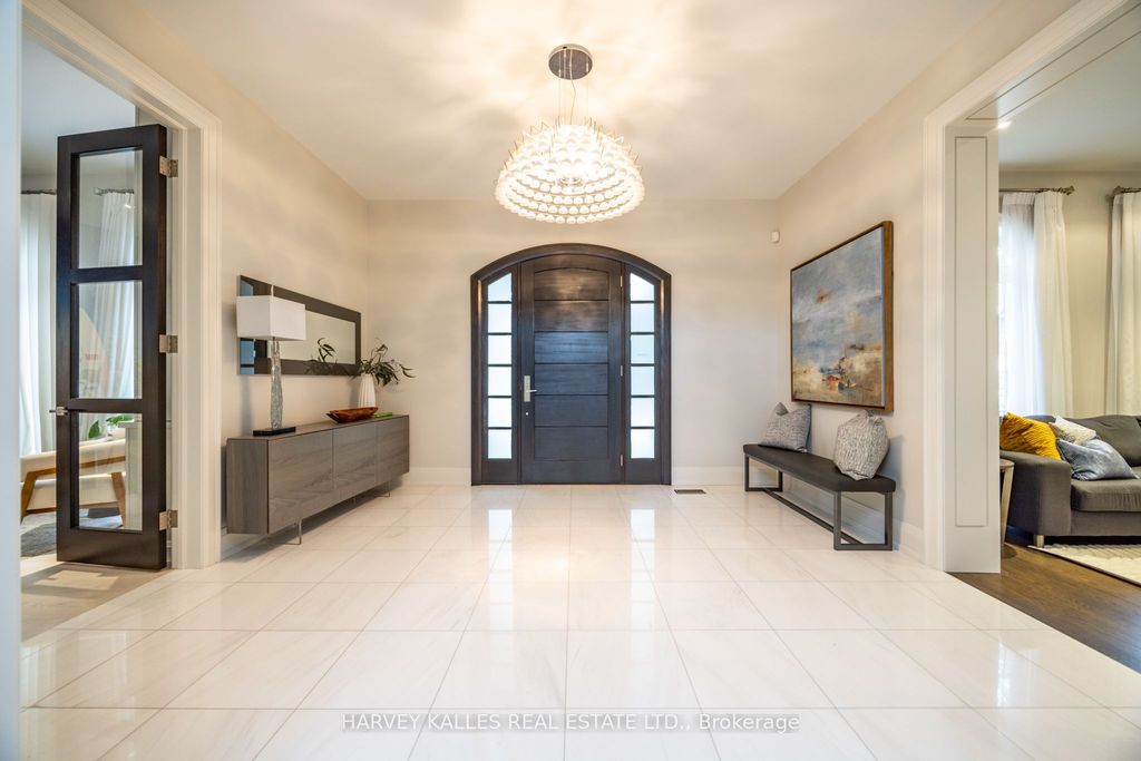 Photo of 14 Sulgrave Crescent, Toronto, ON M2L 1W6 (MLS # C12934510)