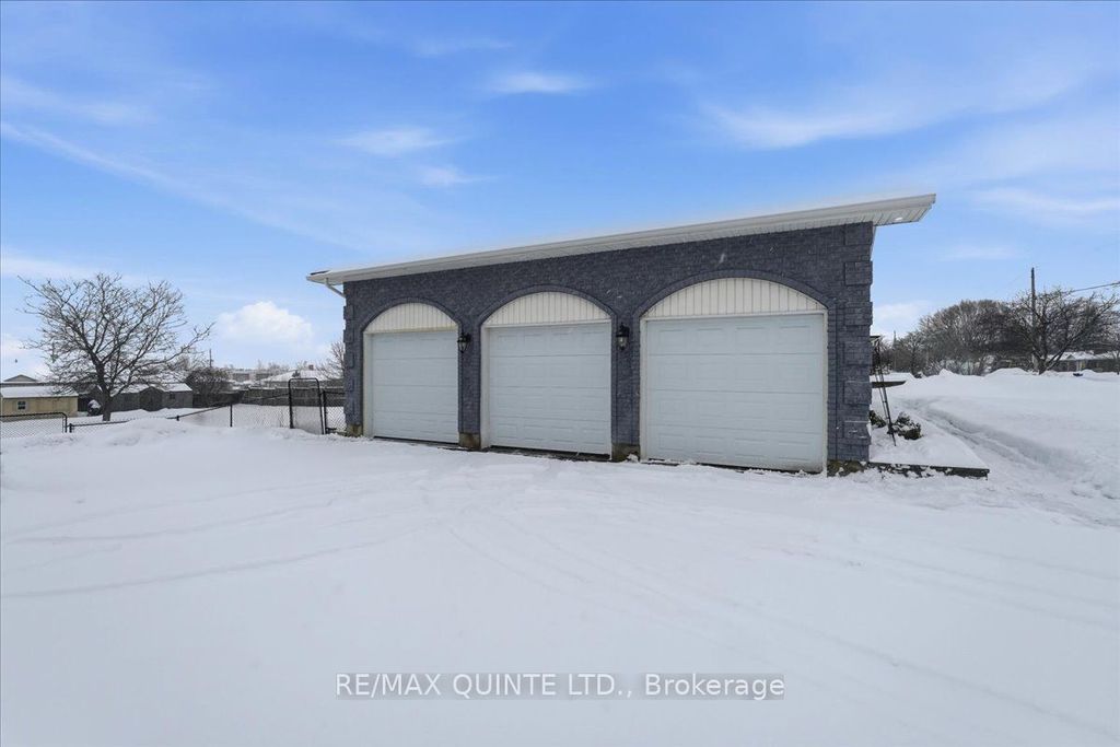 Photo of 94 Cloverleaf Drive, Belleville, ON K8N 4Z5 (MLS # X12823146)