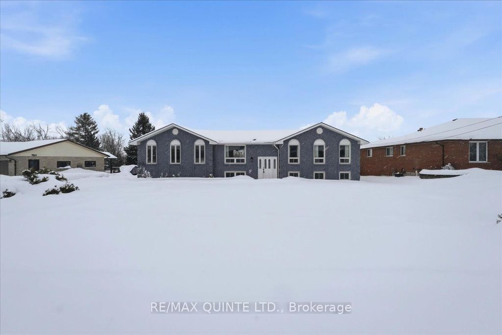 Photo of 94 Cloverleaf Drive, Belleville, ON K8N 4Z5 (MLS # X12823146)