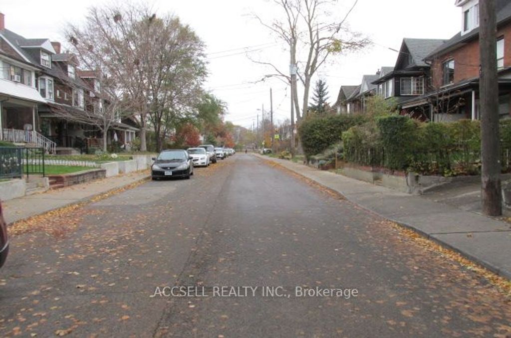 Photo of 5 Gillespie Avenue, Toronto, ON M6N 2Y5 (MLS # W12585760)