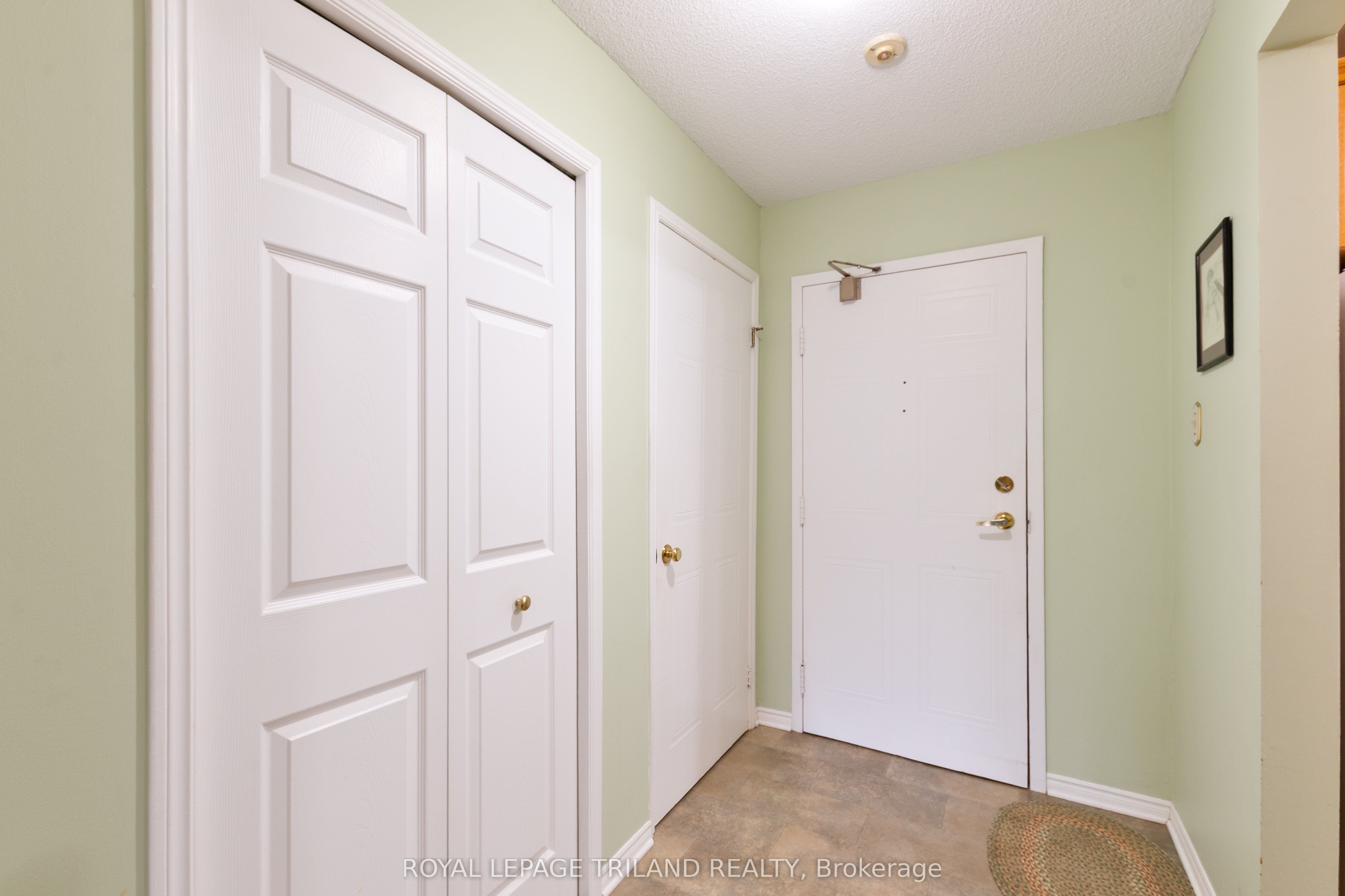 440 Wellington Street 123