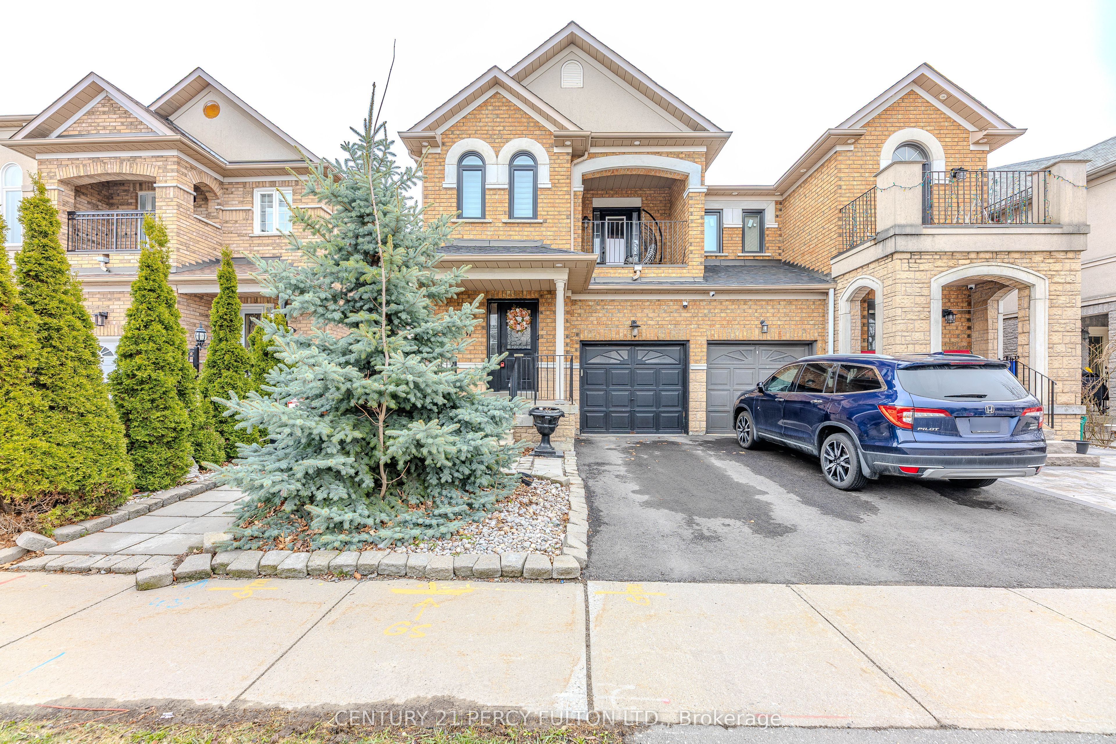 Photo 1 of 46 — 137 Blue Willow Drive, Vaughan, ON L4L 9E9
