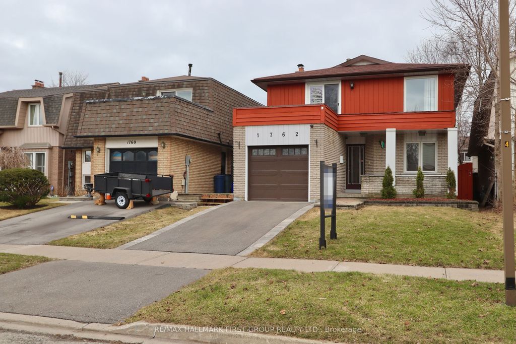 Photo of 1762 Meadowview Avenue, Pickering, ON L1V 3G8 (MLS # E12948932)