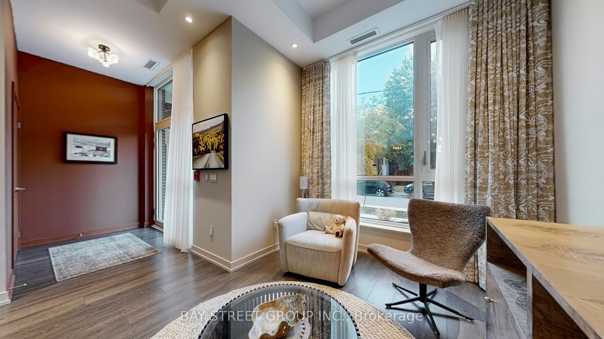 150 Logan Avenue W 105