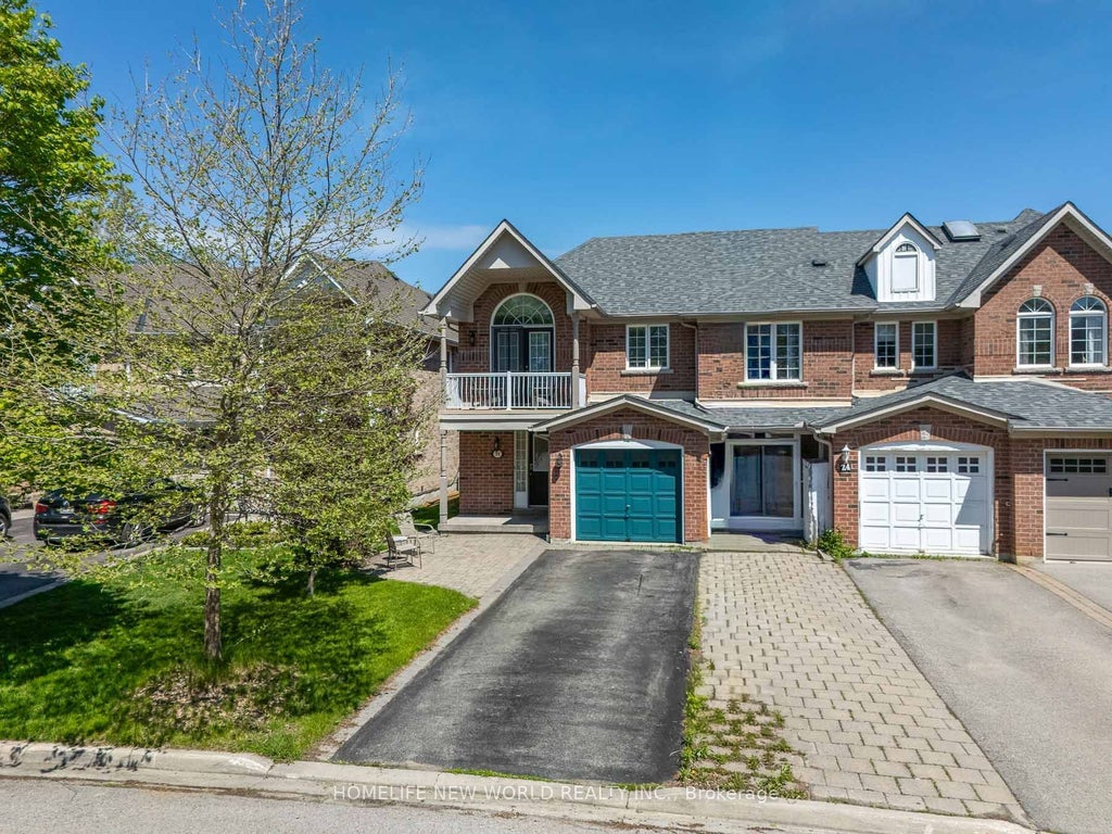 Photo of 26 Cape Breton Court, Richmond Hill, ON L4E 3W4 (MLS # N13743650)