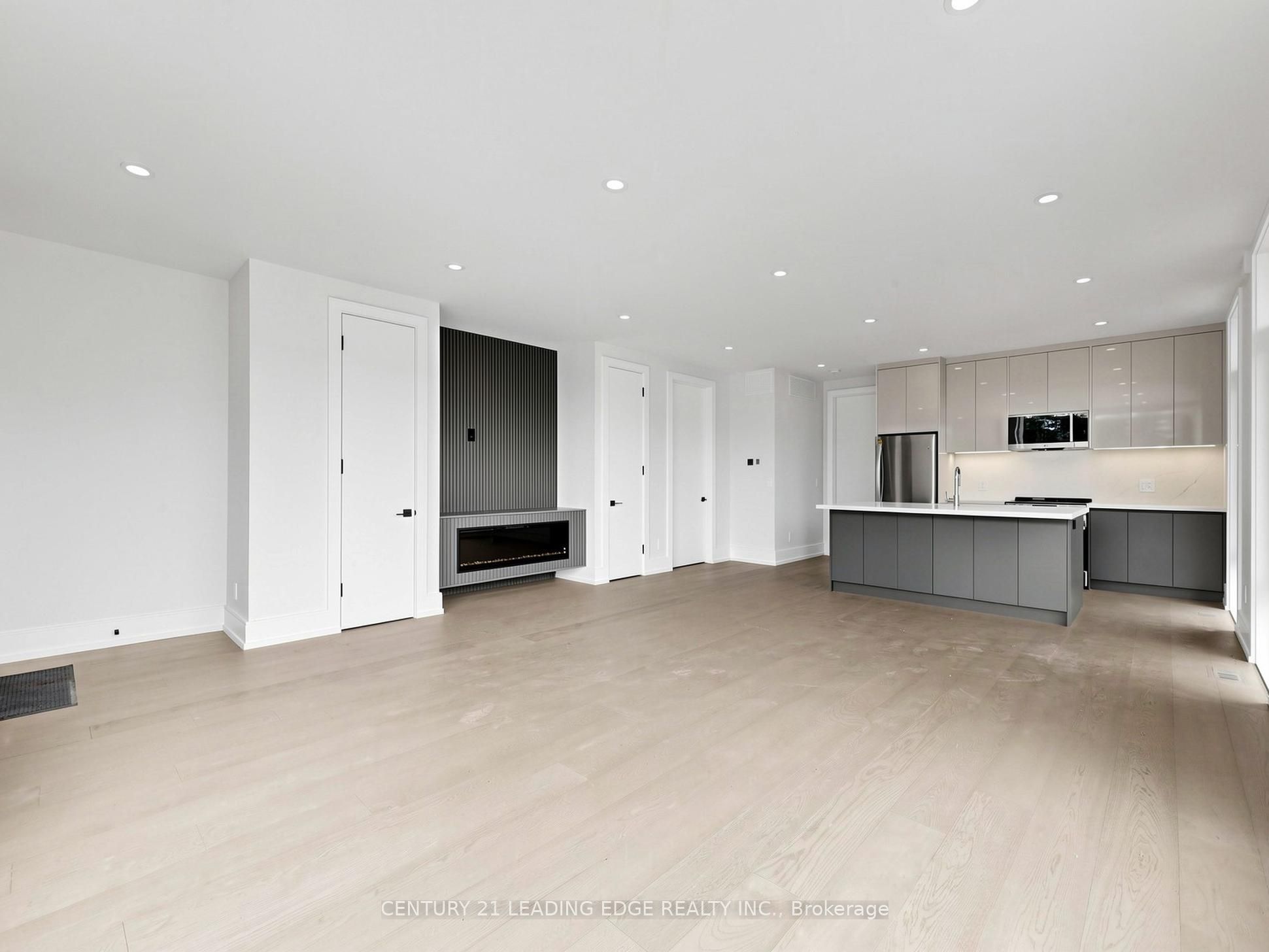 170 DIXON Road 2