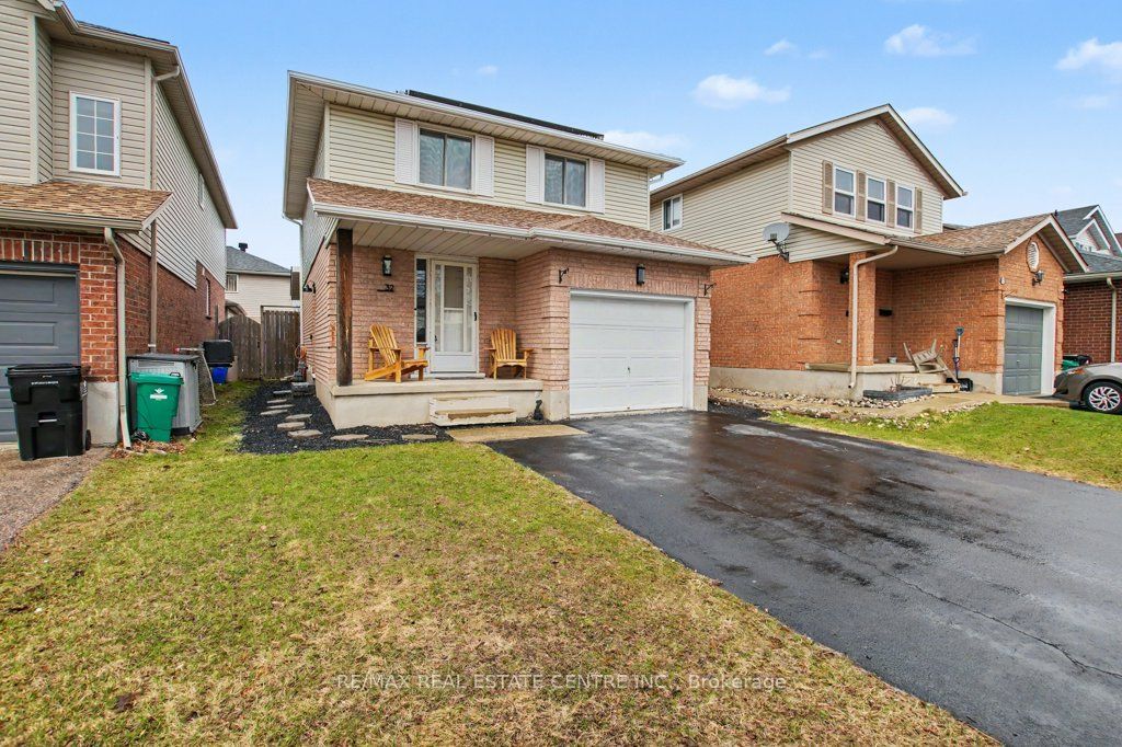 Photo of 32 Marisa Street, Kitchener, ON N2K 3V8 (MLS # X12996302)