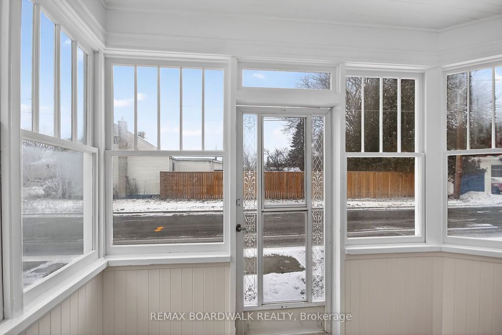 Photo of 11 Alfred Street, Smiths Falls, ON K7A 4H6 (MLS # X12648744)