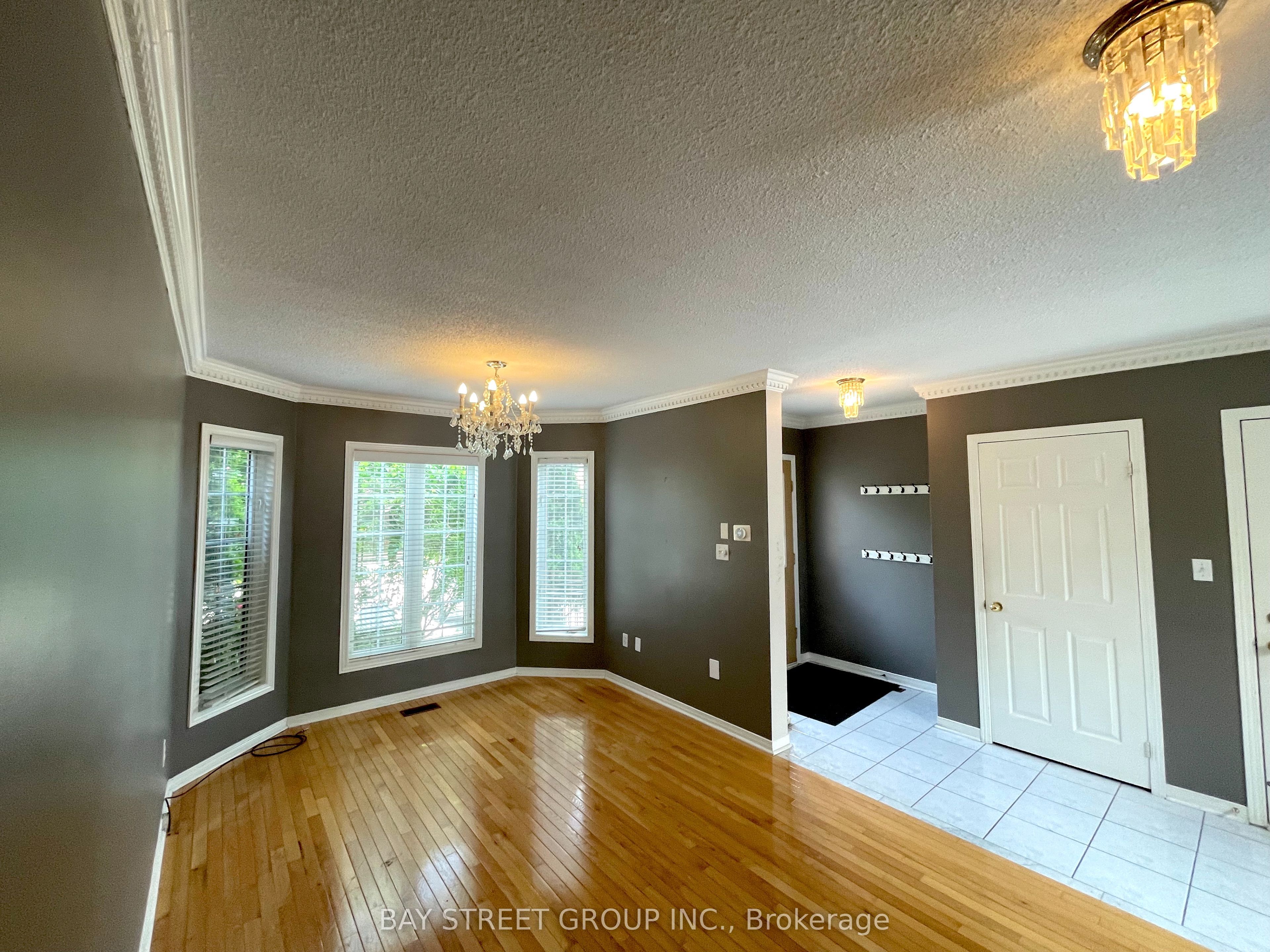 2136 Golden Orchard Trail