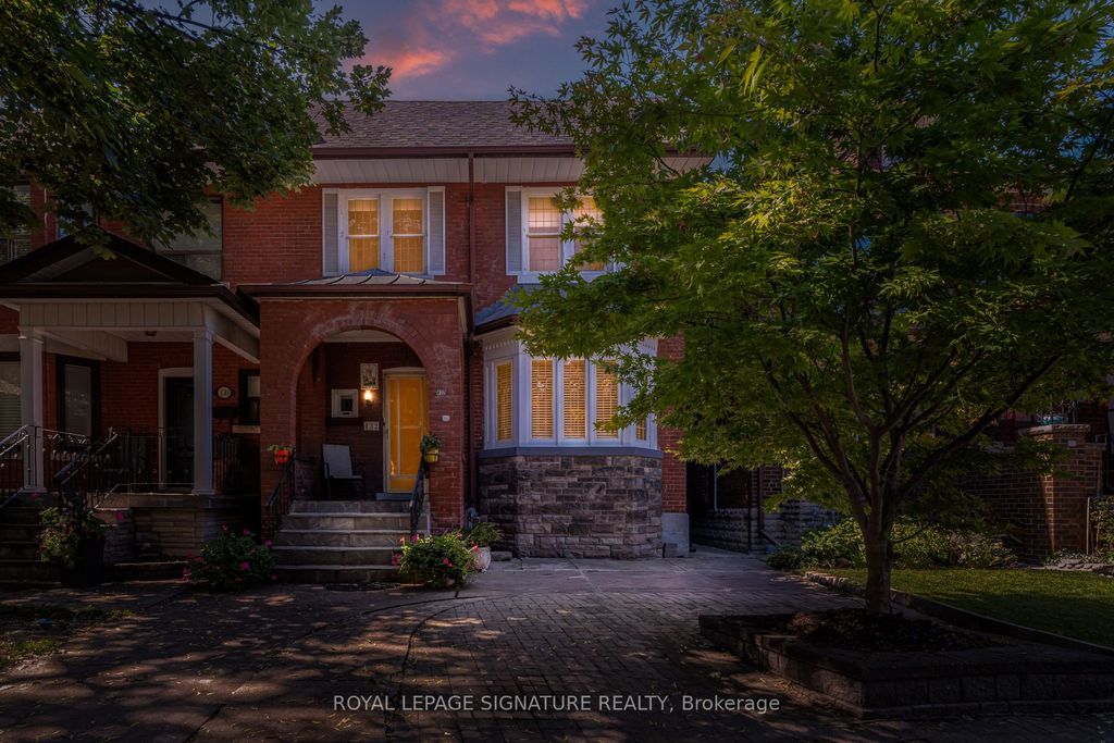 Photo of 432 Crawford St Street, Toronto, ON M6G 3J6 (MLS # C12441962)