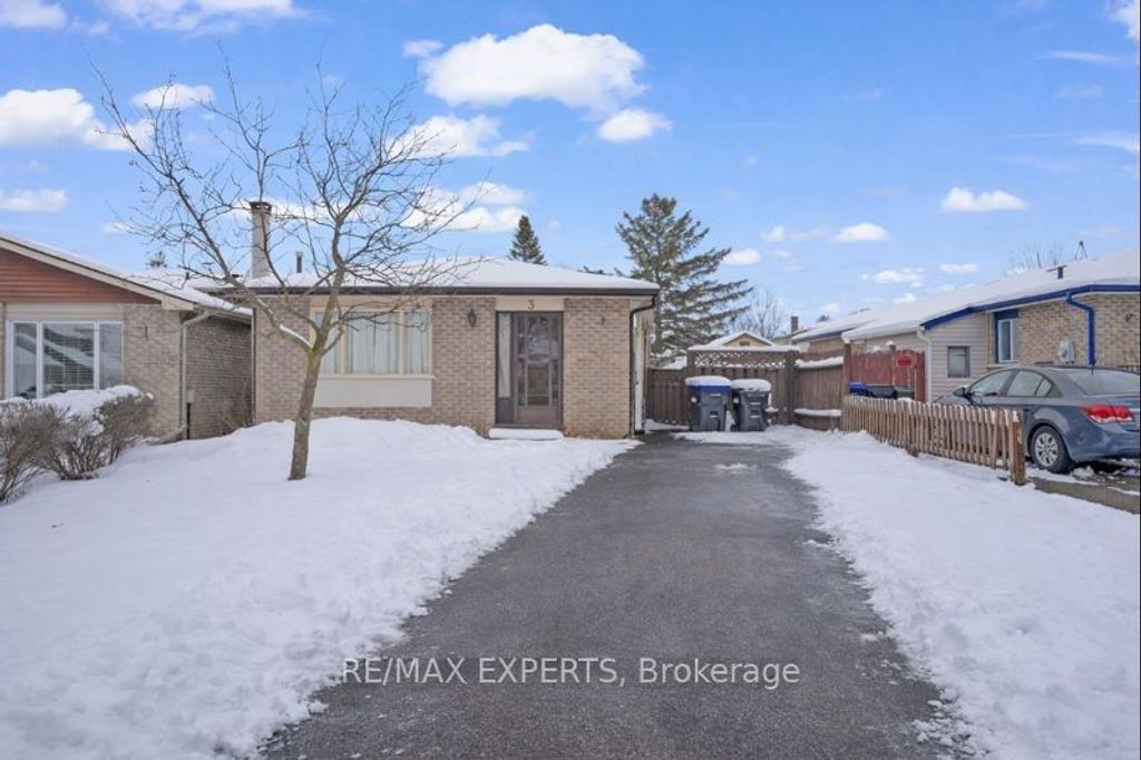 Photo of 3 Milne Street, New Tecumseth, ON L4N 7J1 (MLS # N12788922)