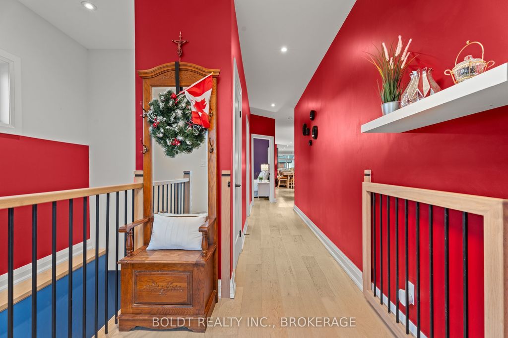 Photo of 1074B Vansickle Road N, St. Catharines, ON L2S 2X3 (MLS # X13033304)