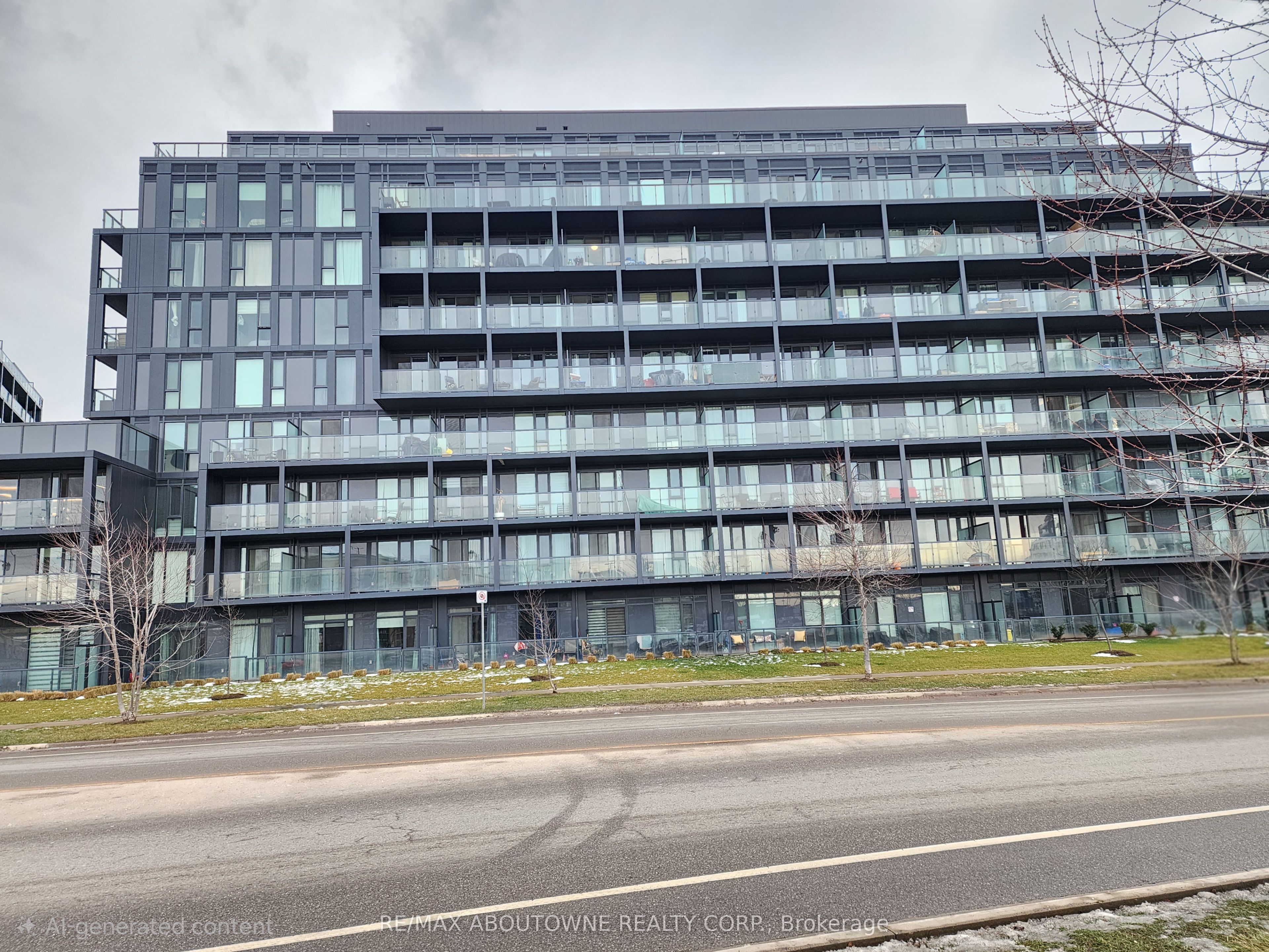 3210 Dakota Common 101