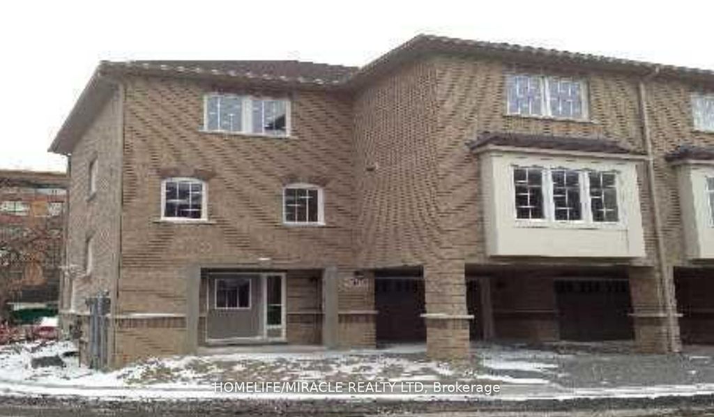 Photo of 13 Vasto Lane, Toronto, ON M1M 0C6 (MLS # E13077530)