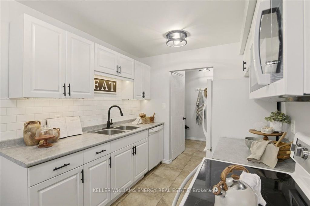 Photo of 120 Nonquon Road #76, Oshawa, ON L1G 7E6 (MLS # E12653950)