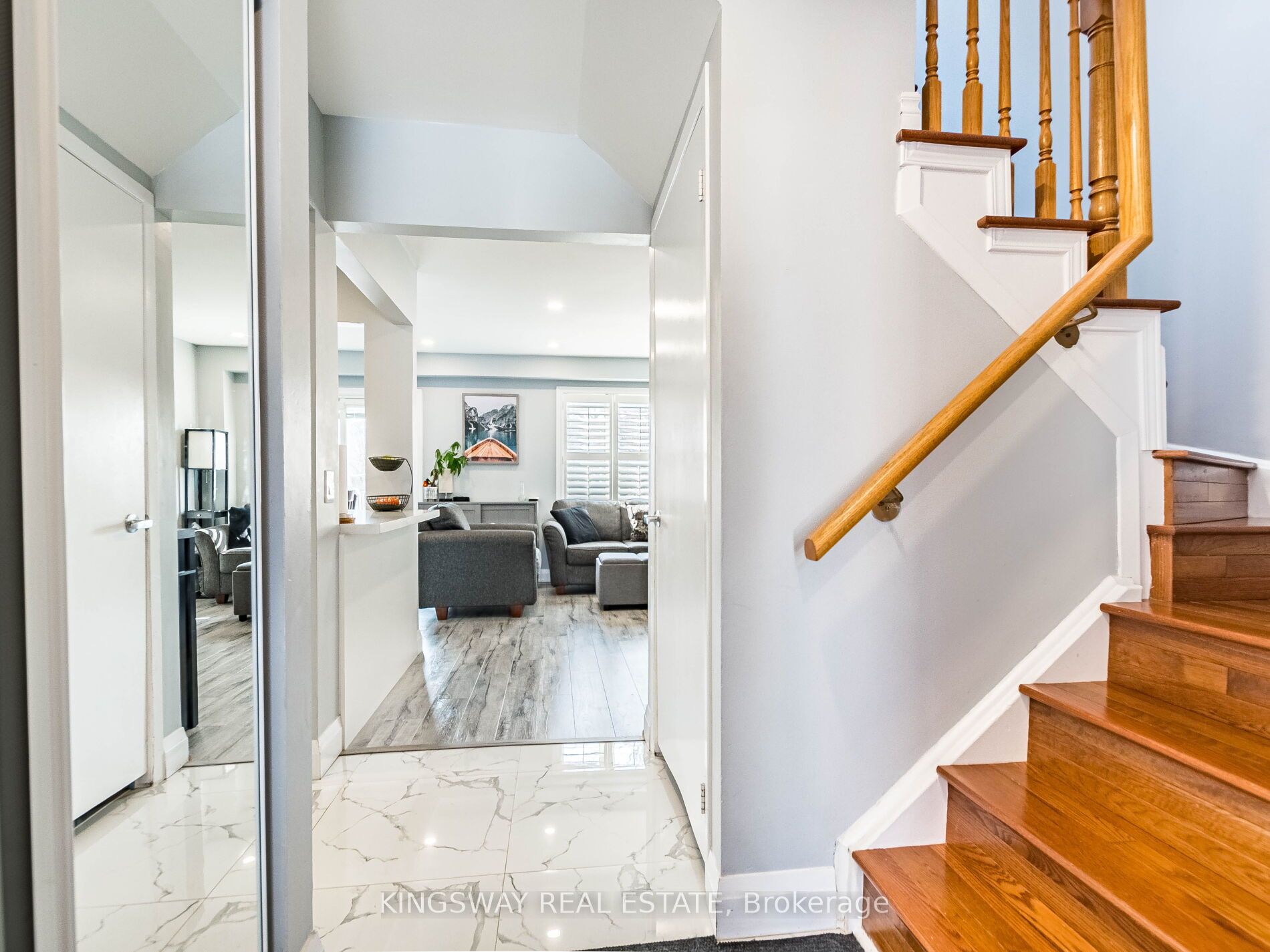 2442 Stefi Trail