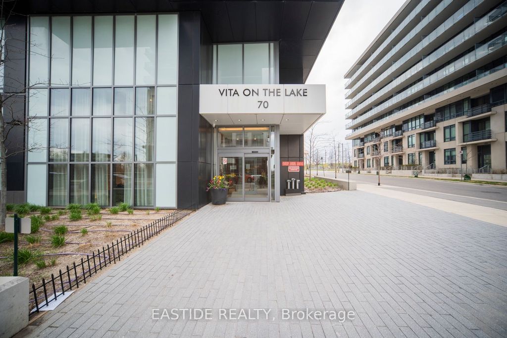 Photo of 70 Annie Craig Drive #2107, Toronto, ON M8V 0G2 (MLS # W13083318)