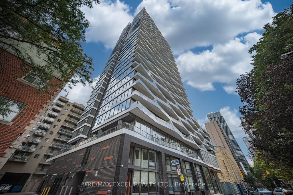 Photo of 85 Wood Street #3203, Toronto, ON M4Y 0E8 (MLS # C13820462)