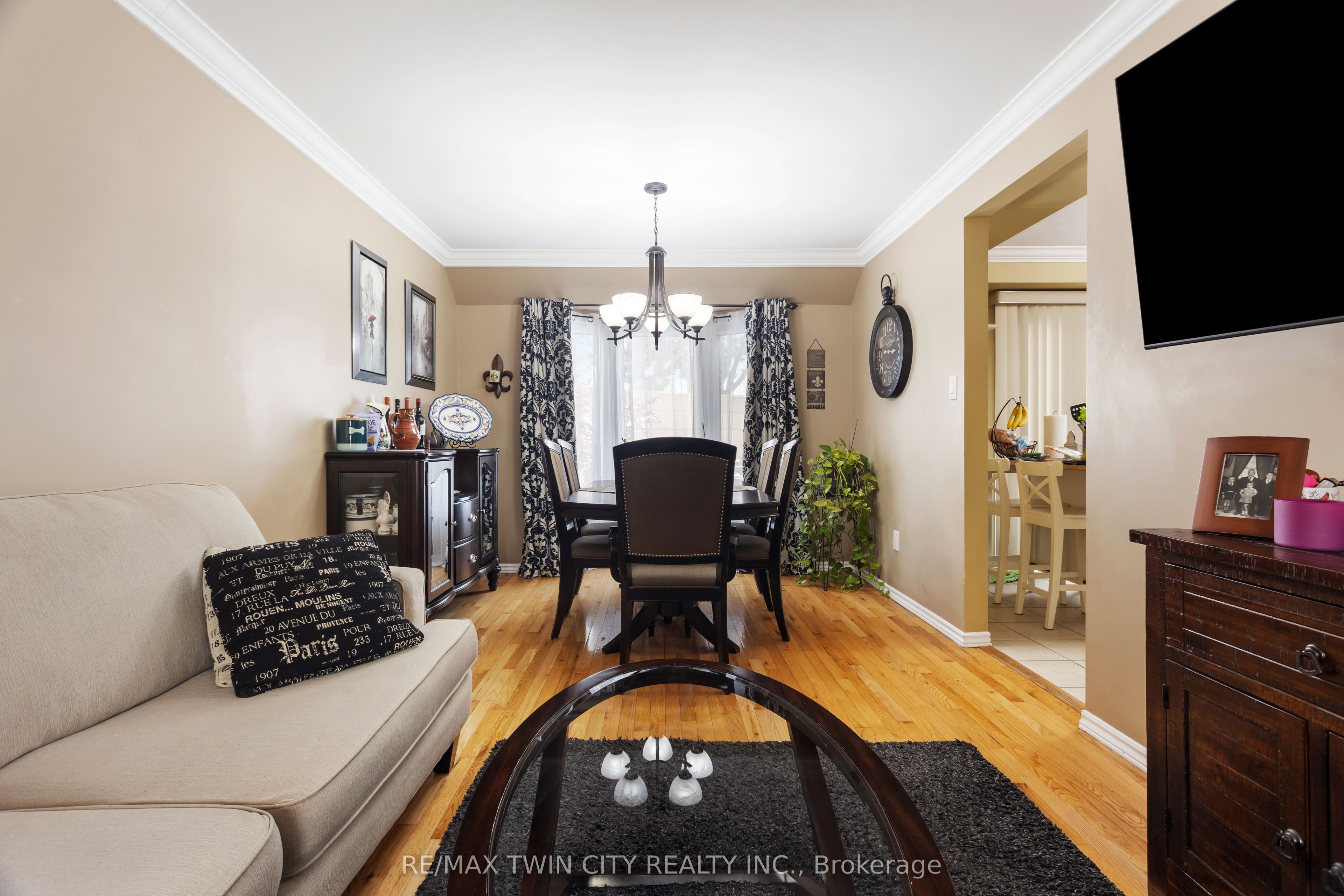 1486 Reynolds Avenue