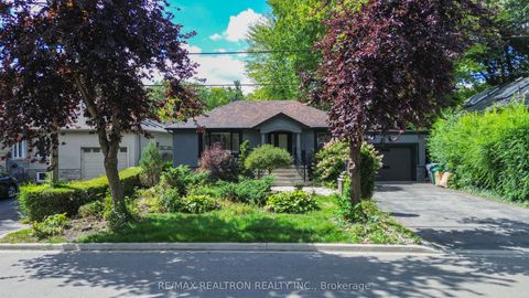 1480 Kenmuir Avenue Mississauga ON L5G 4B5