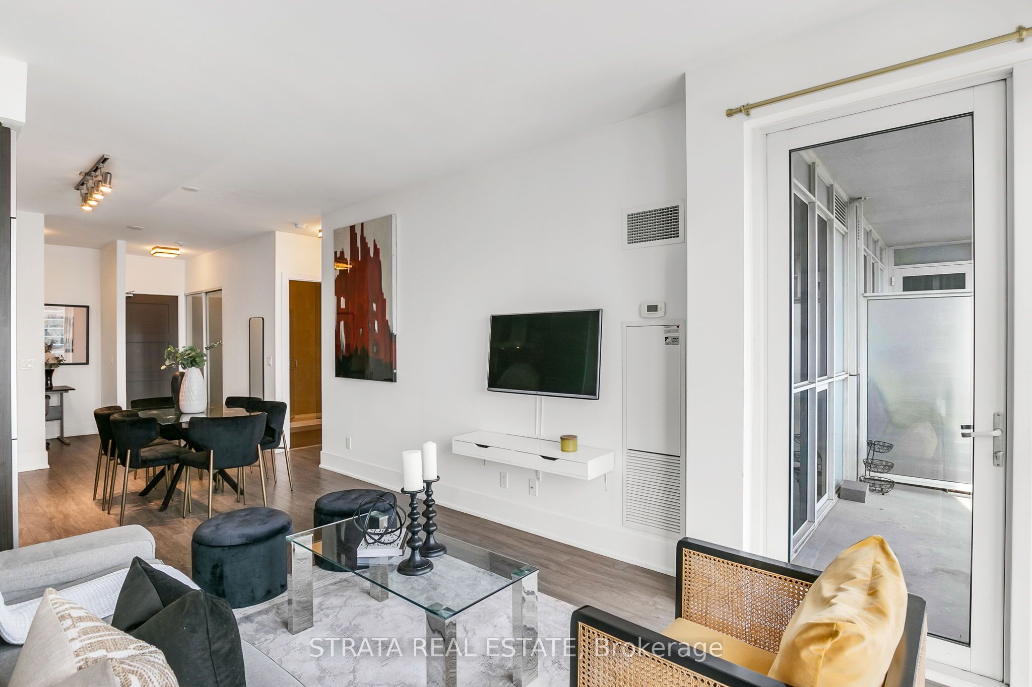 300 Front Street W 4107