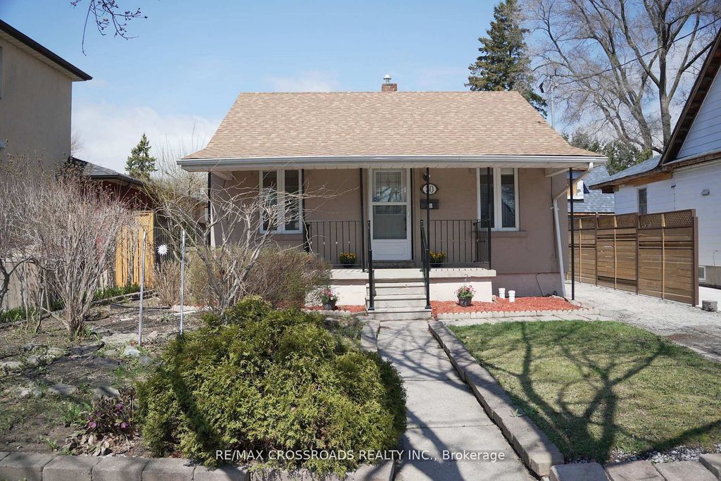 Photo of 30 Hearst Circle, Toronto, ON M6M 2T7 (MLS # W13086042)