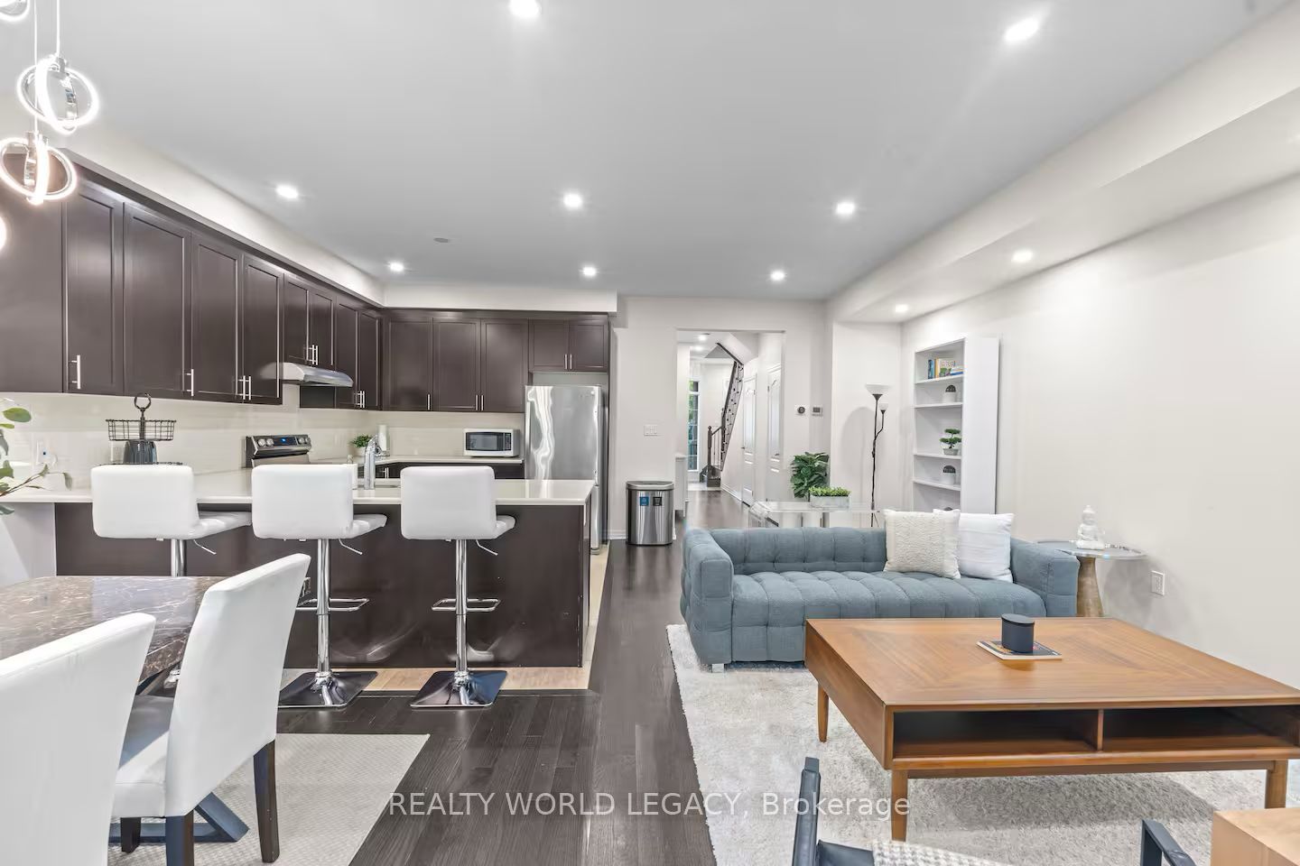 1217 Owls Head Road