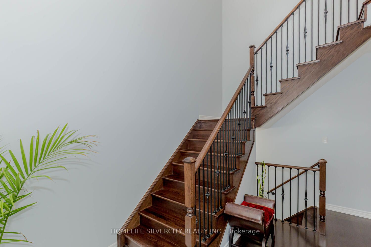 122 Squire Ellis Drive