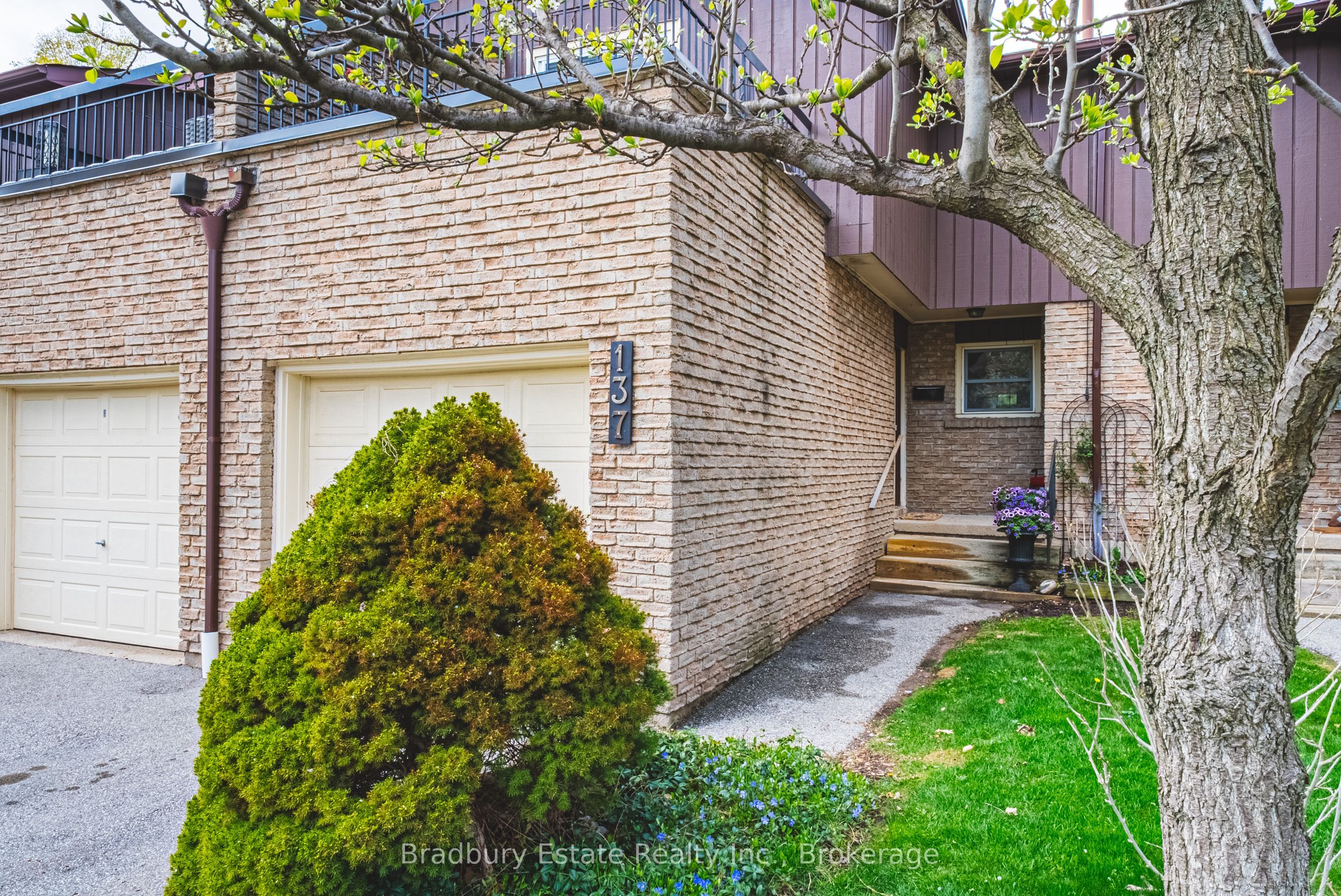 2301 Cavendish Drive 137