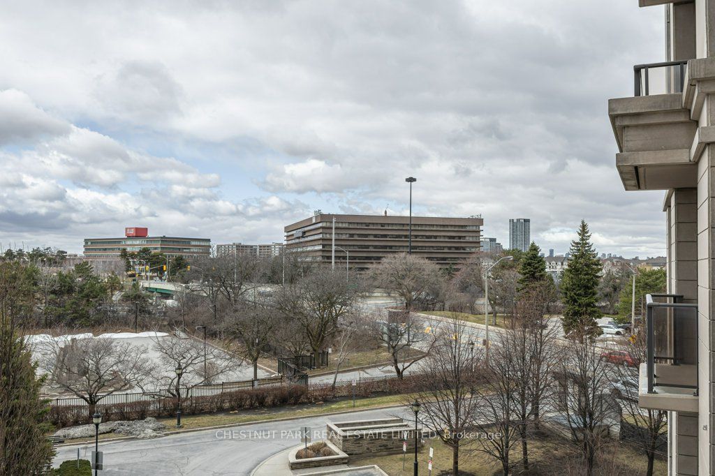 Photo of 133 Wynford Drive #405, Toronto, ON M3C 0J5 (MLS # C12886532)