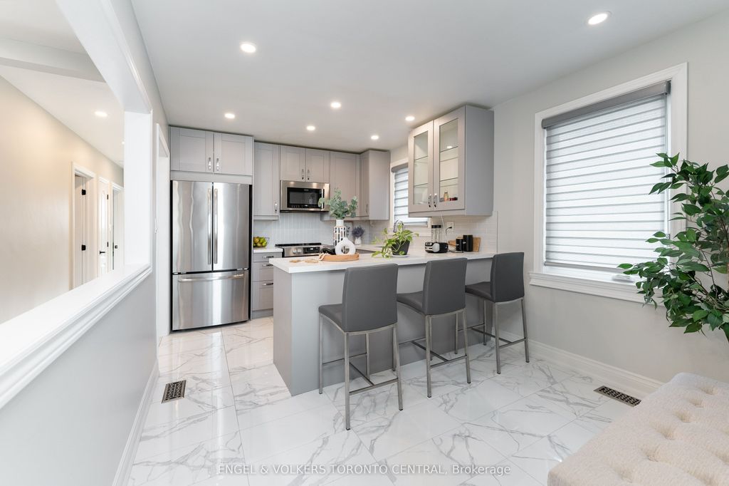 Photo of 767 Phillip Murray Avenue, Oshawa, ON L1J 1J2 (MLS # E12587030)